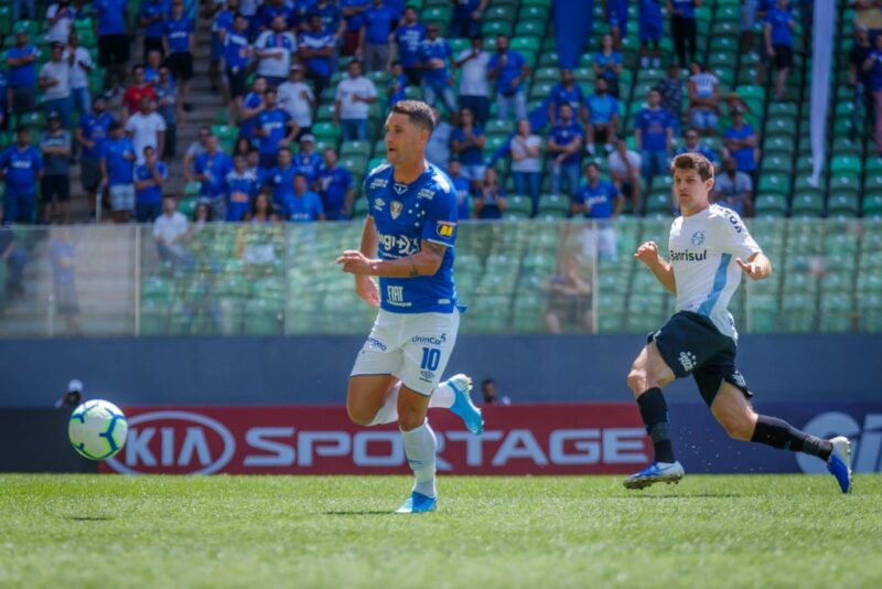 O que Rogério Ceni pode fazer para melhorar o futebol do Cruzeiro?