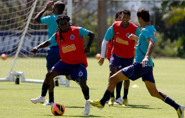 Marcelo Oliveira começa a definir Cruzeiro que enfrenta o Villa Nova com formação mista - Foto: VipComm