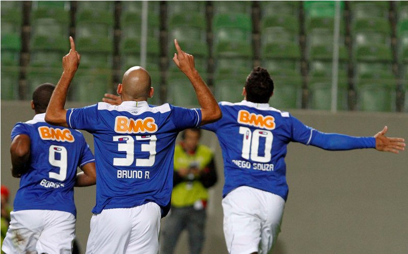 Novo camisa 10 para o Cruzeiro: supérfluo ou necessário? - Cruzeiro Esporte Clube