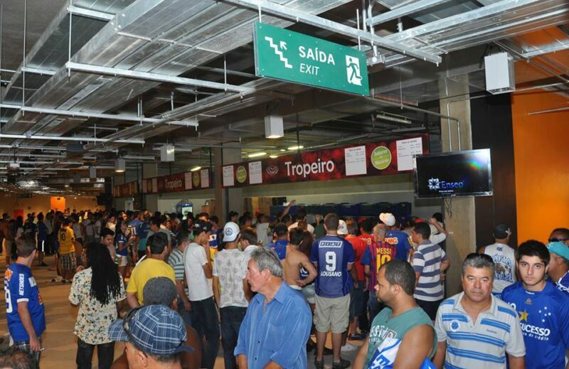 Cruzeiro e Minas Arena são condenados a indenizar torcedor