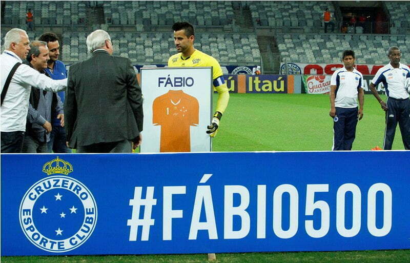 Cruzeiro Esporte Clube - [Fotos] Fábio recebe homenagem do Cruzeiro no Mineirão pelos 500 jogos - Fotos: Vipcomm