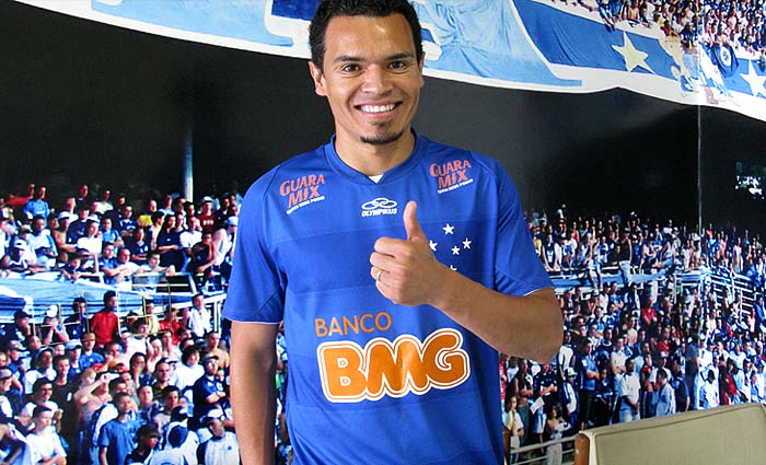 Sai Mayke, entra Ceará. Seguimos fortes - Cruzeiro Esporte Clube