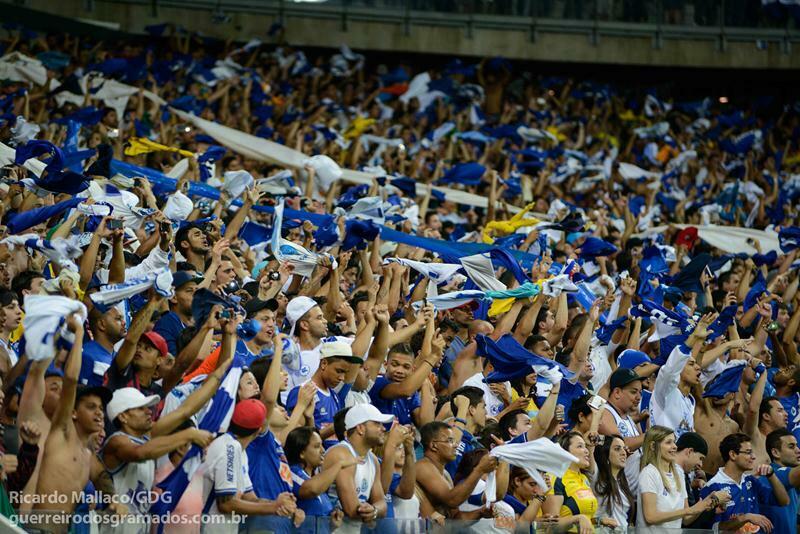 Nós somos loucos, somos Cruzeiro - Cruzeiro Esporte Clube