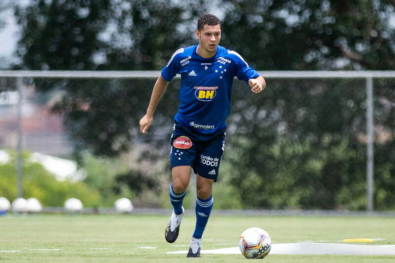 Matheus Pereira pode ser surpresa no Cruzeiro para enfrentar o Figueirense
